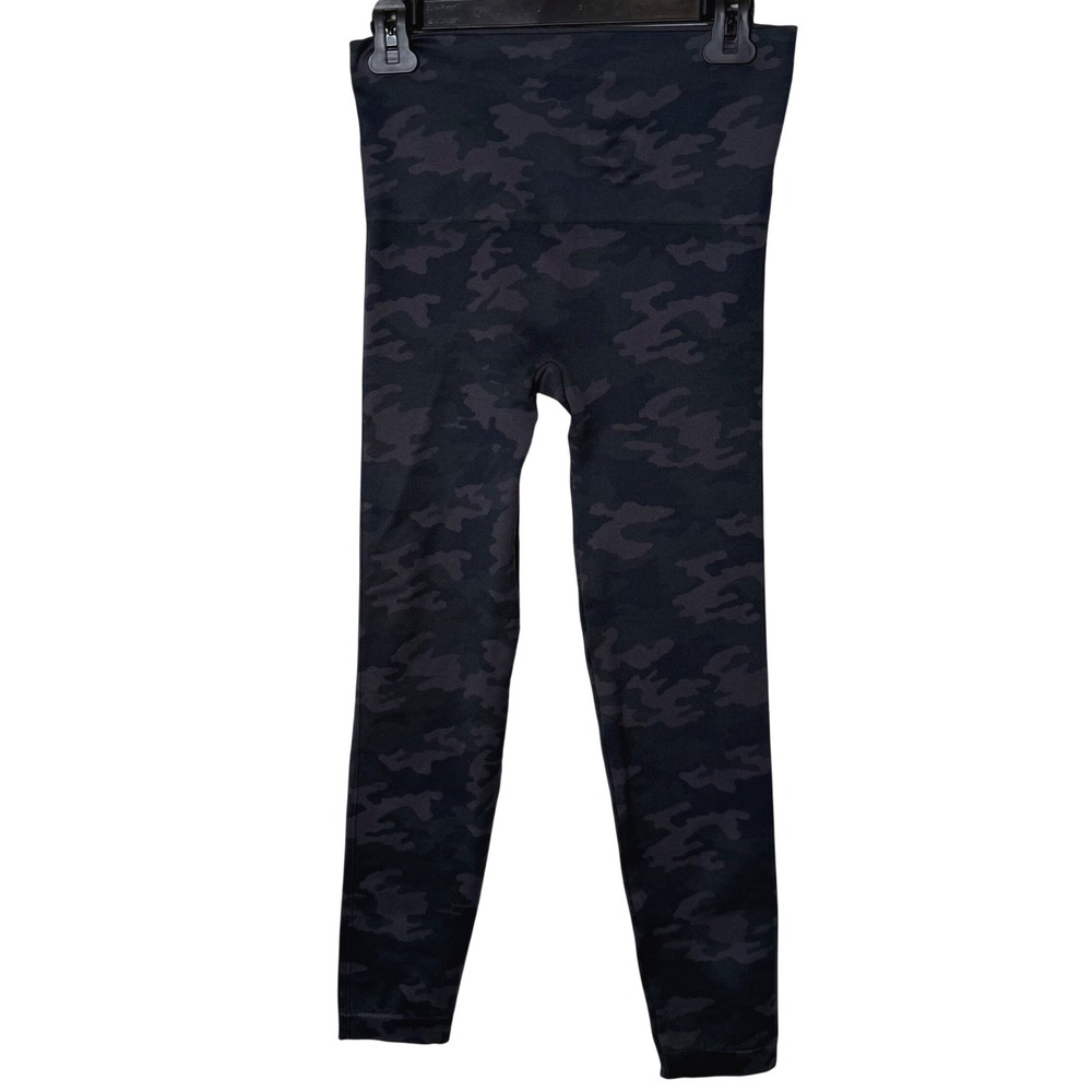 Spanx Look At Me Now Seamless Leggings Black Camo High Waist Size L‎ Stretch